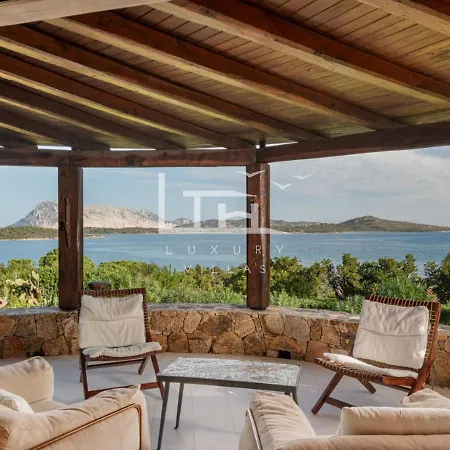 Maddalena, Vista Mare Villa *